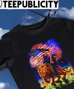 Republican President Donald Trump riding war lion 4th of July 2023 shirt
