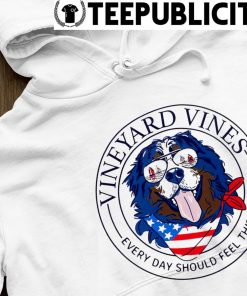 USA mountain dog Vineyard Vines every day should feel this good logo shirt  - Limotees