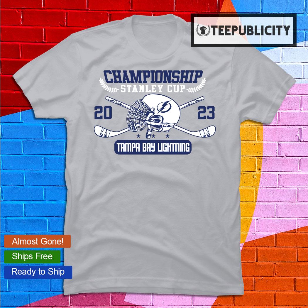 My Cup Size is Stanley Tampa Bay Lightning Women's Vneck T-Shirt