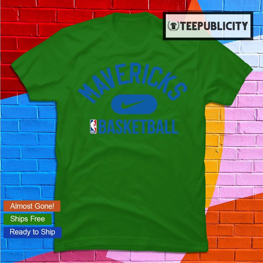 Dallas Mavericks Men's Nike NBA T-Shirt.