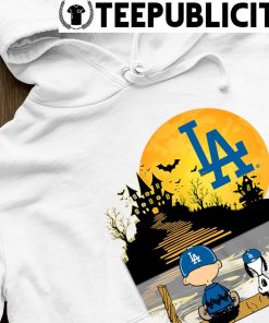 Atlanta Braves Snoopy and Charlie Brown Sit Under Moon Peanuts Halloween  shirt, hoodie, sweater, long sleeve and tank top